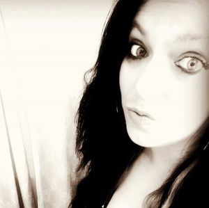 Meet your Posher, Maria-cristina